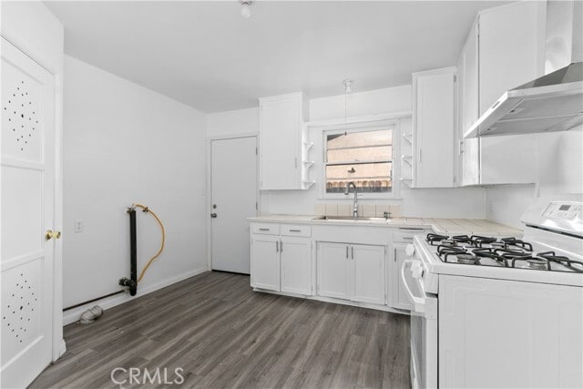 Photo - 735 Michigan Ave