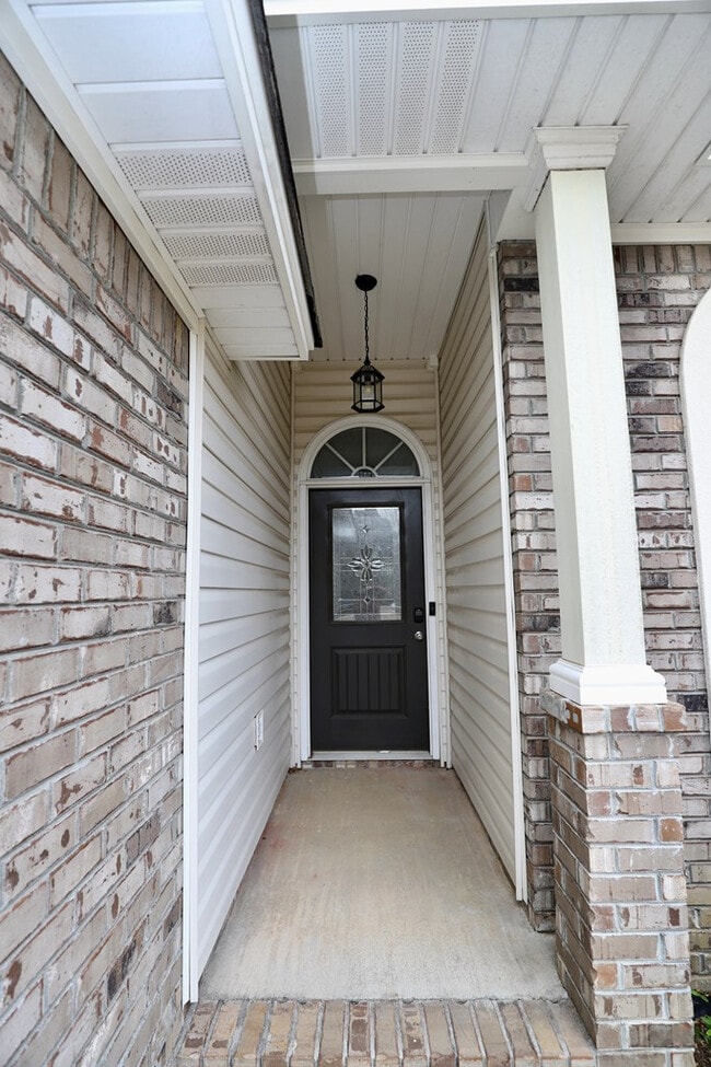 Photo - 513 Waterlily Dr