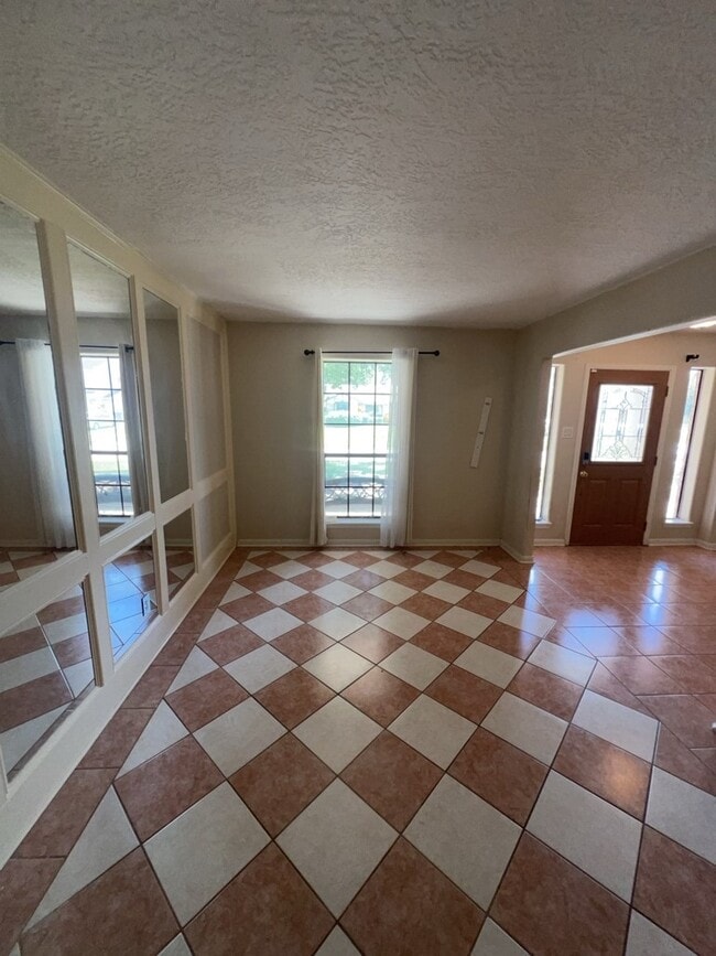Photo - 18507 Sweetmeadow Dr