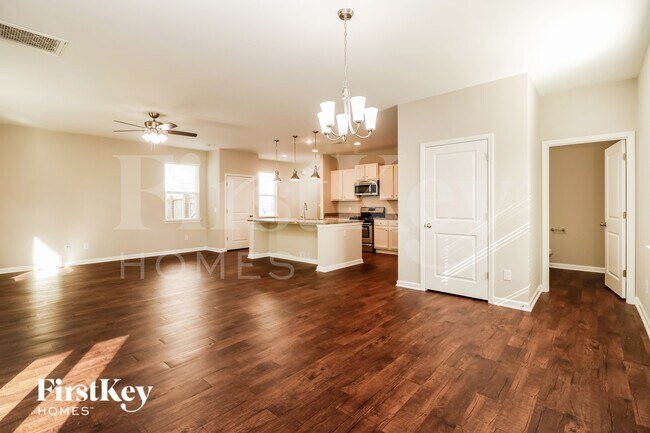 516 Glady Rd