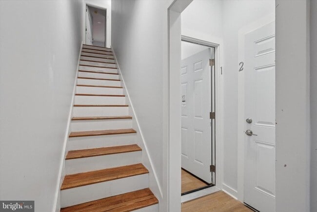 Building Photo - 251 S 44th St Rental