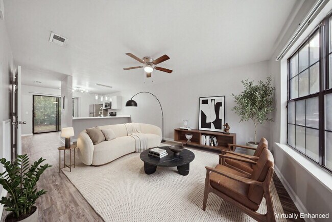 2 Bedroom x 2.5 Bathroom NEWLY RENOVATED Apartment