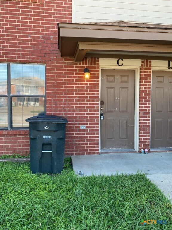 Photo - 3404 Barcelona Dr