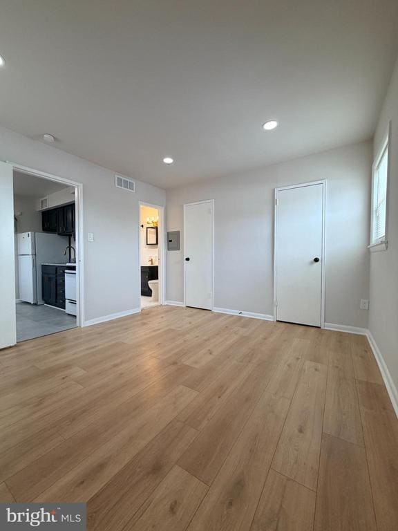 Photo - 718 Rhawn St Unidad 45