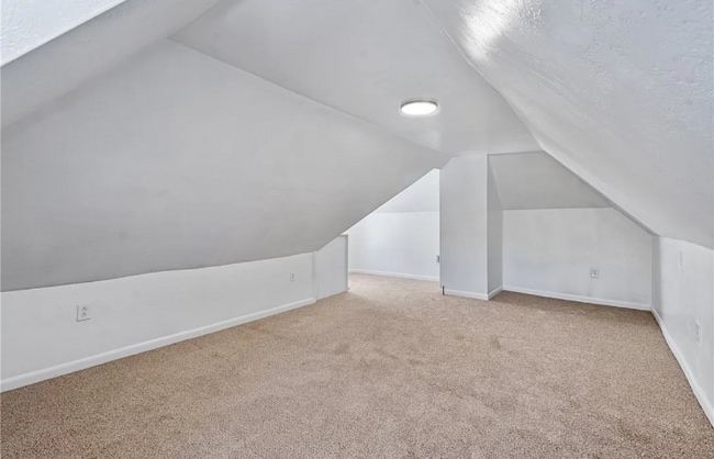 Photo - 253 Southern Ave