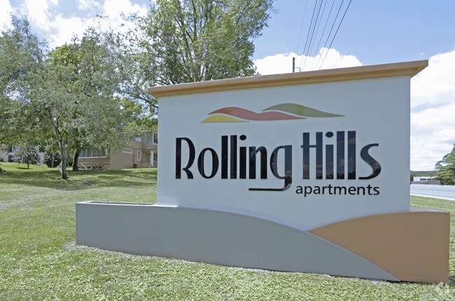 Rolling Hills - Rolling Hills Apartments