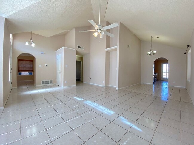 Photo - Northeast El Paso 4 bed with Refrig A/C