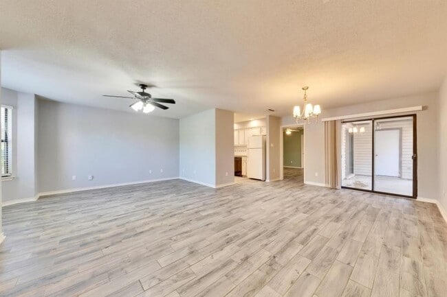 Building Photo - 1207 Gingerlily Cove