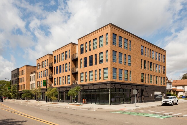 Building Photo - 8001 Kercheval Ave