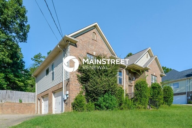 Photo - 4 Bedroom Pet-Friendly Home in Odenville, AL with Main Street Renewal