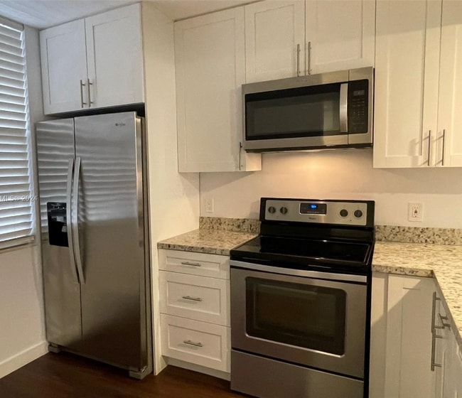 Photo - 1713 Whitehall Dr Unidad 207