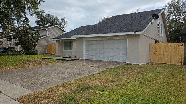 Photo - 12807 Villawood Ln