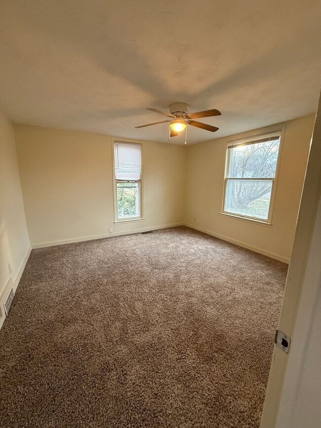 Photo - 2 bedroom/1 bath house with 2 car garage