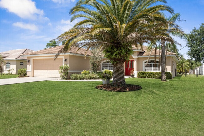22 Rocking Horse Dr