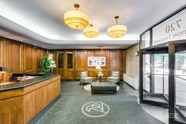 Photo - 720 W Gordon Terrace