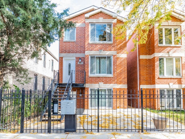 Building Photo - 807 S Claremont Ave Unit 3 Rental