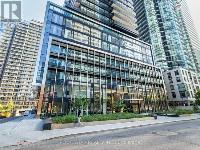 Photo - 55 Charles St E Unit 2706