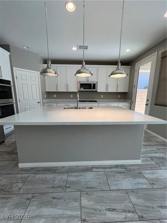 Photo - 9126 Reinberg St