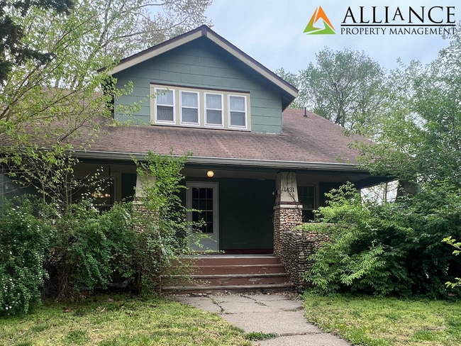 Photo - Charming 3 Bed  w/ Bonus Room Home ~ Great Location!