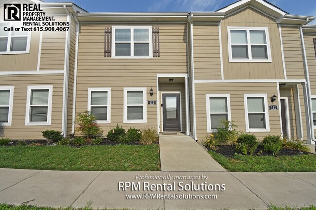 2 BR/2.5BA LaVergne townhome available now! - 2 BR/2.5BA LaVergne townhome available now!