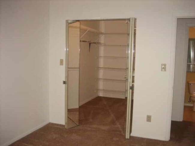 Photo - 125 Twin Oaks Dr Unidad 319