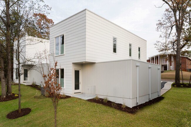 Photo - Beautiful home