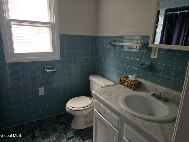 Photo - 3206 Guilderland Ave Unit 3