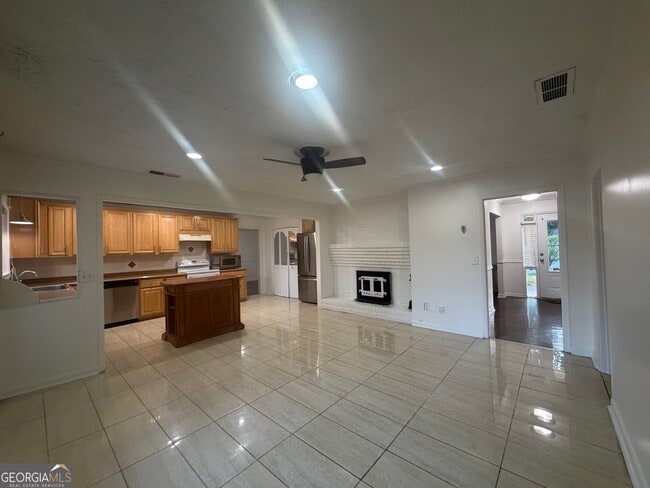 Photo - 981 Woodward Park Dr