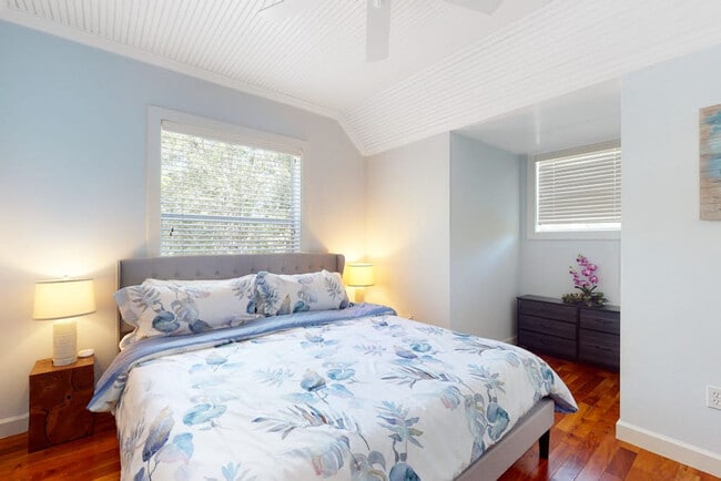 Photo - 628 42nd St Unit SI ID1591470P