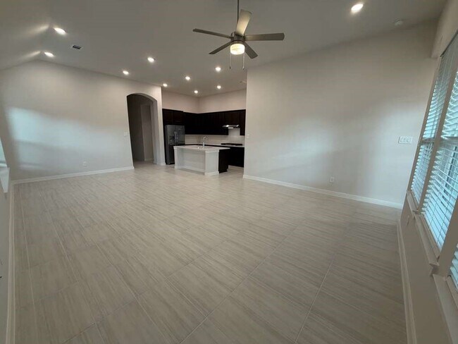 Photo - 11239 Peacock Flower St