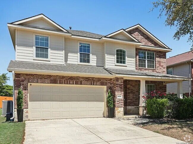 Building Photo - "Spacious 4-Bedroom Retreat with 3.5 Baths... Rental