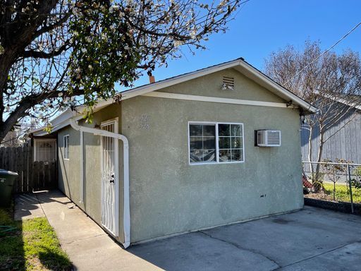 Photo - 526 N 5th Ave