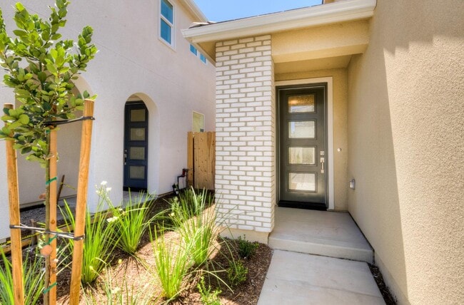 Photo - 1498 Vintage Ln