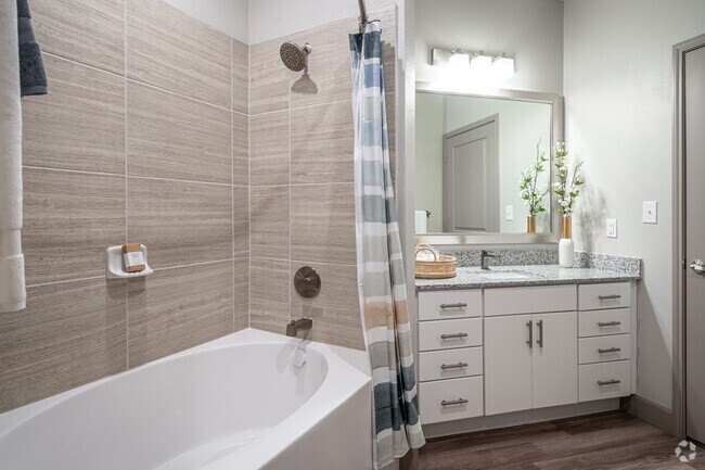 2BR, 2BA - 1,205 SF