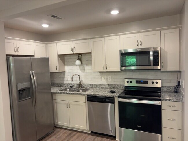 Photo - Gated Sango Townhome- Prime Location for Commutes Unidad 802