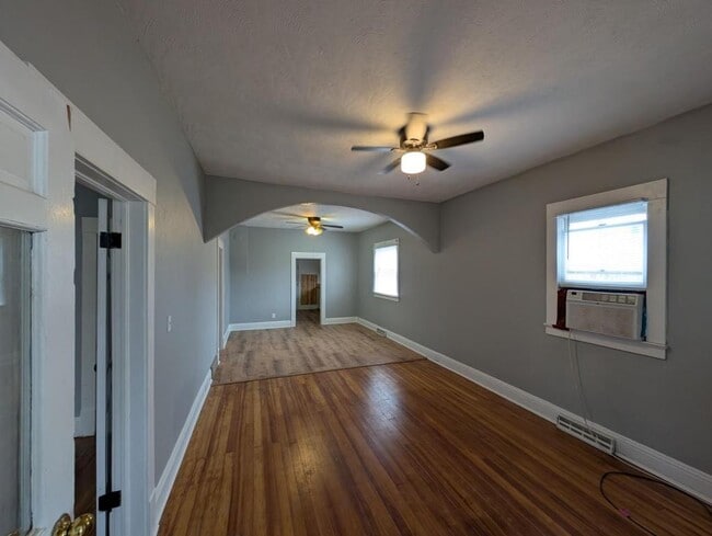 Photo - 231 State St
