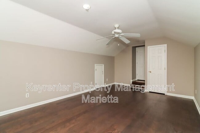 Photo - 2311 Parkside Walk