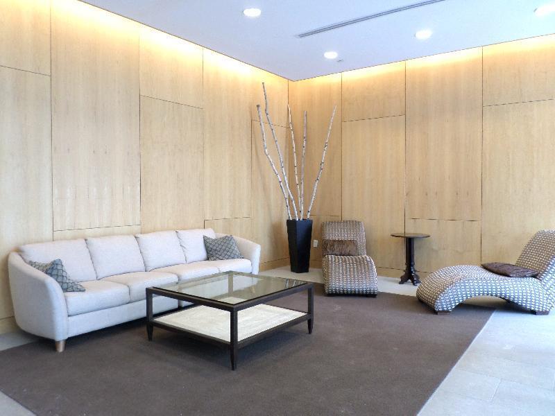 Photo - 601 Albany St Unidad 406