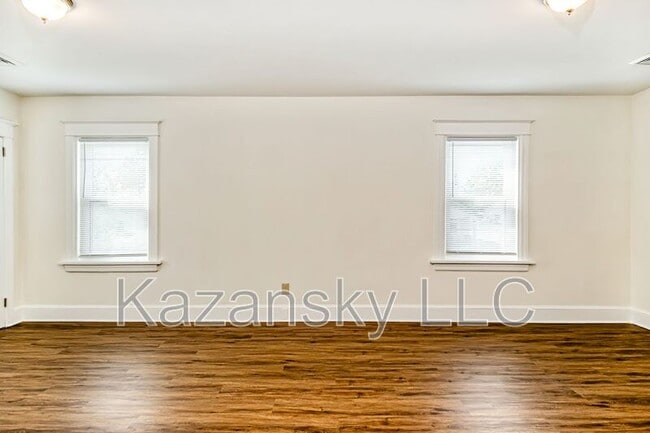 Photo - 2477 Brookdale Ave