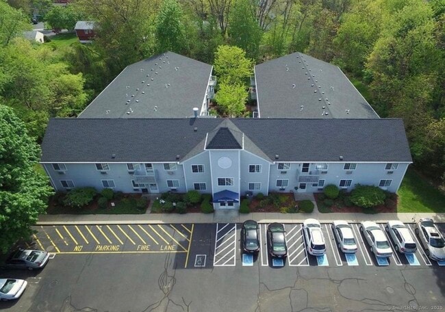 Building Photo - 256 Peck Ln