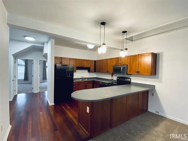 Photo - 105 E 6th St Unit A