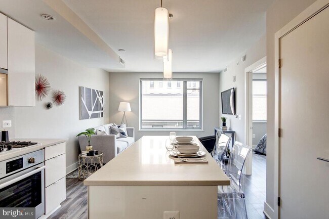 Photo - 1311 13th St NW Unit 402