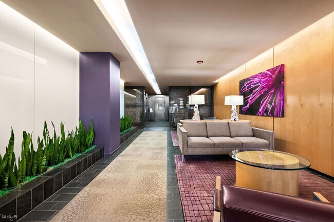 Photo - 2020 N Lincoln Park W