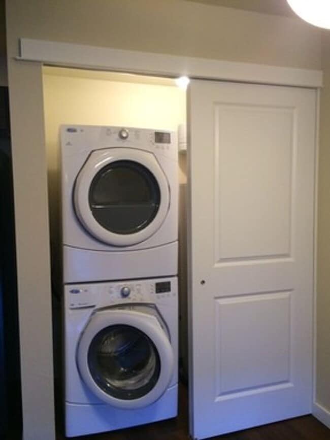 Building Photo - 2236#9 Baxter Lane Unit 2236 Baxter Lane #9