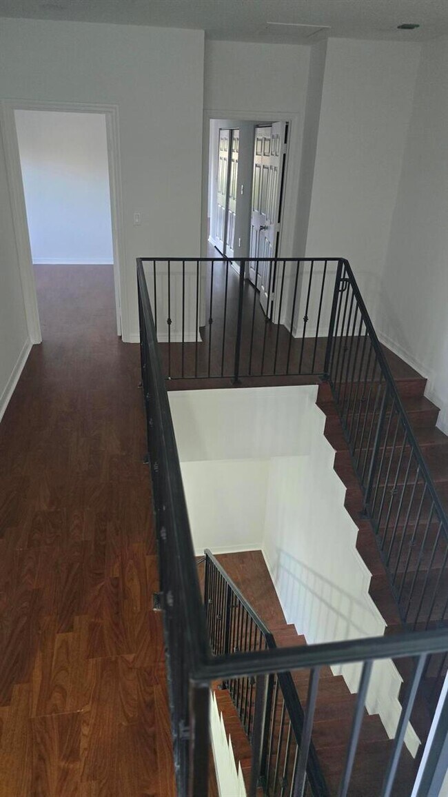 Photo - 408 SW 9th St