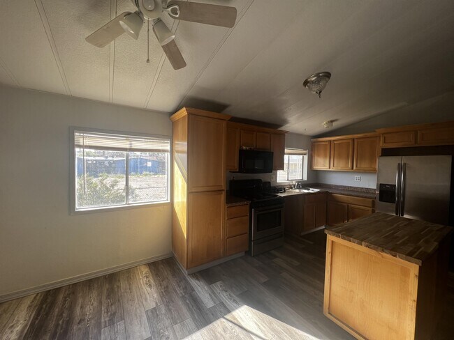 Photo - 667 Cherry Blossom Ln