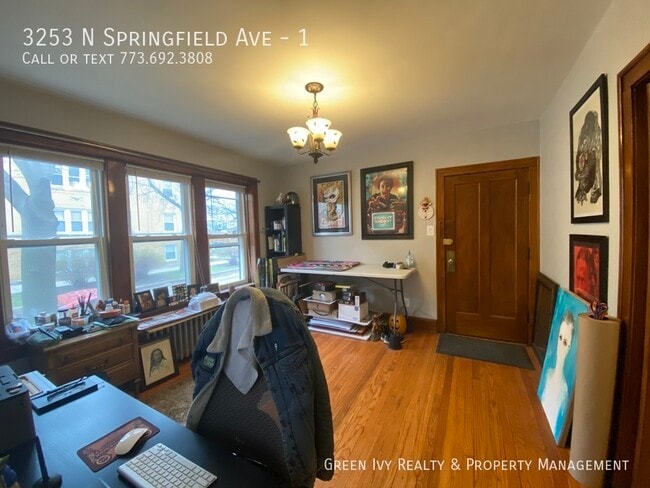 Photo - 3253 N Springfield Ave Unit 1