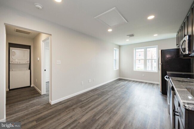 Photo - 14 S 4th Ave Unidad 4