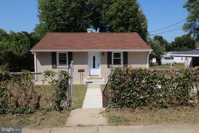 Photo - 3404 Elmwood Dr Casa