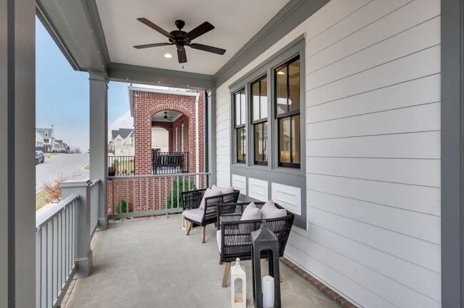 Photo - 6007 Camberley St